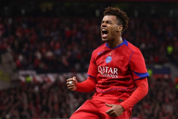 欧冠-扎巴尔尼两送点杜埃双响 巴黎7-2药厂