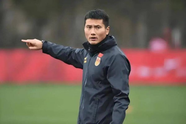 壹号娱乐下载 邵佳一坦然认输：申花堪称今年中超最强队