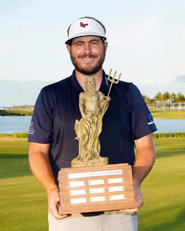 壹号娱乐 巴哈马精英赛迪克逊零失误夺冠 光巡史上第二人